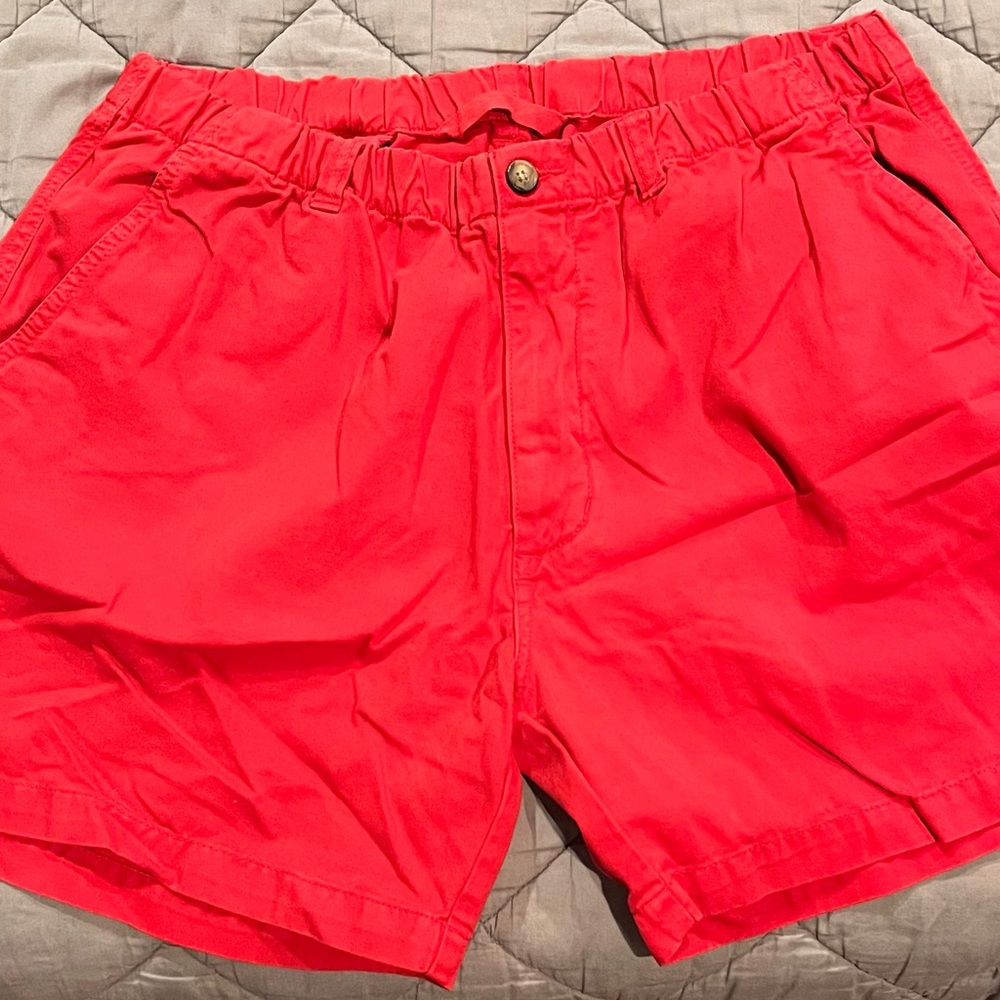 Men’s 6” inseam Snappers shorts size large